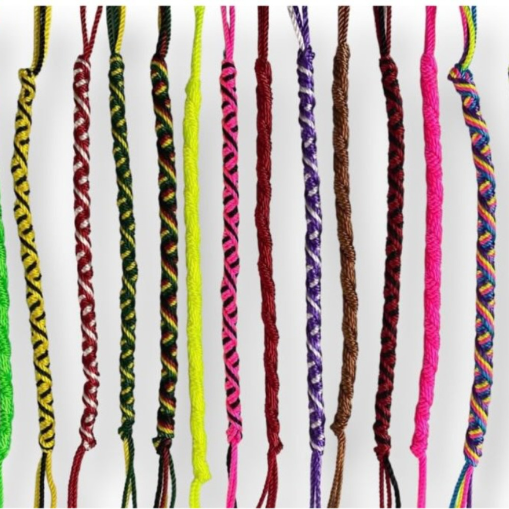 PULSERA TEJIDA DELGADA 